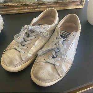 Golden Goose Sneakers